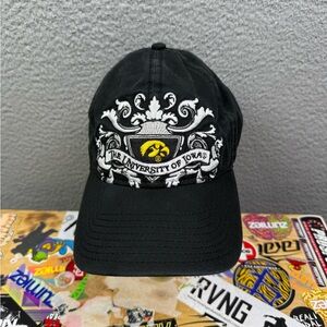 Vintage y2k university of Iowa Hawkeyes hat‎